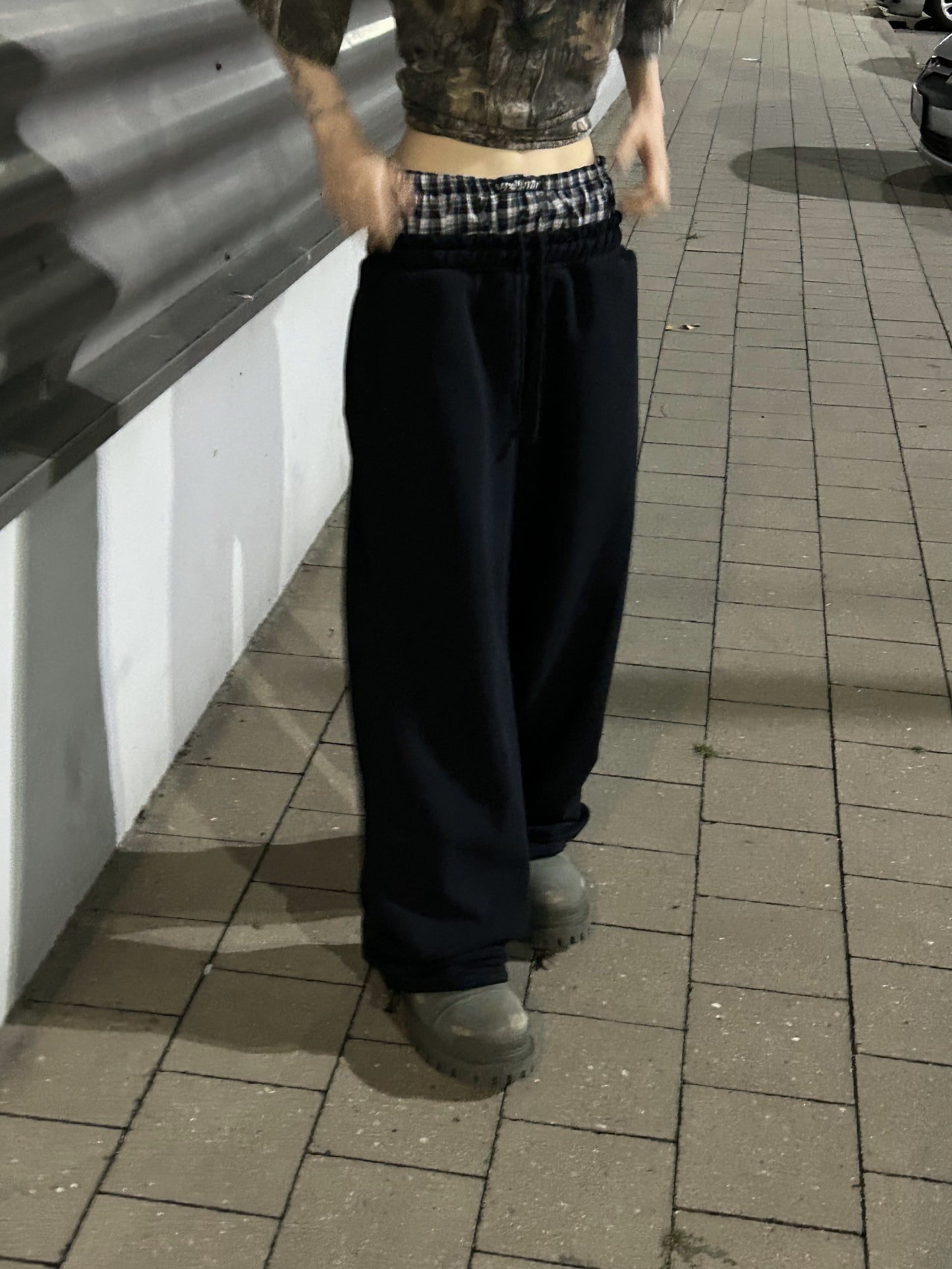 DOUBLE WAISTED SWEATPANTS