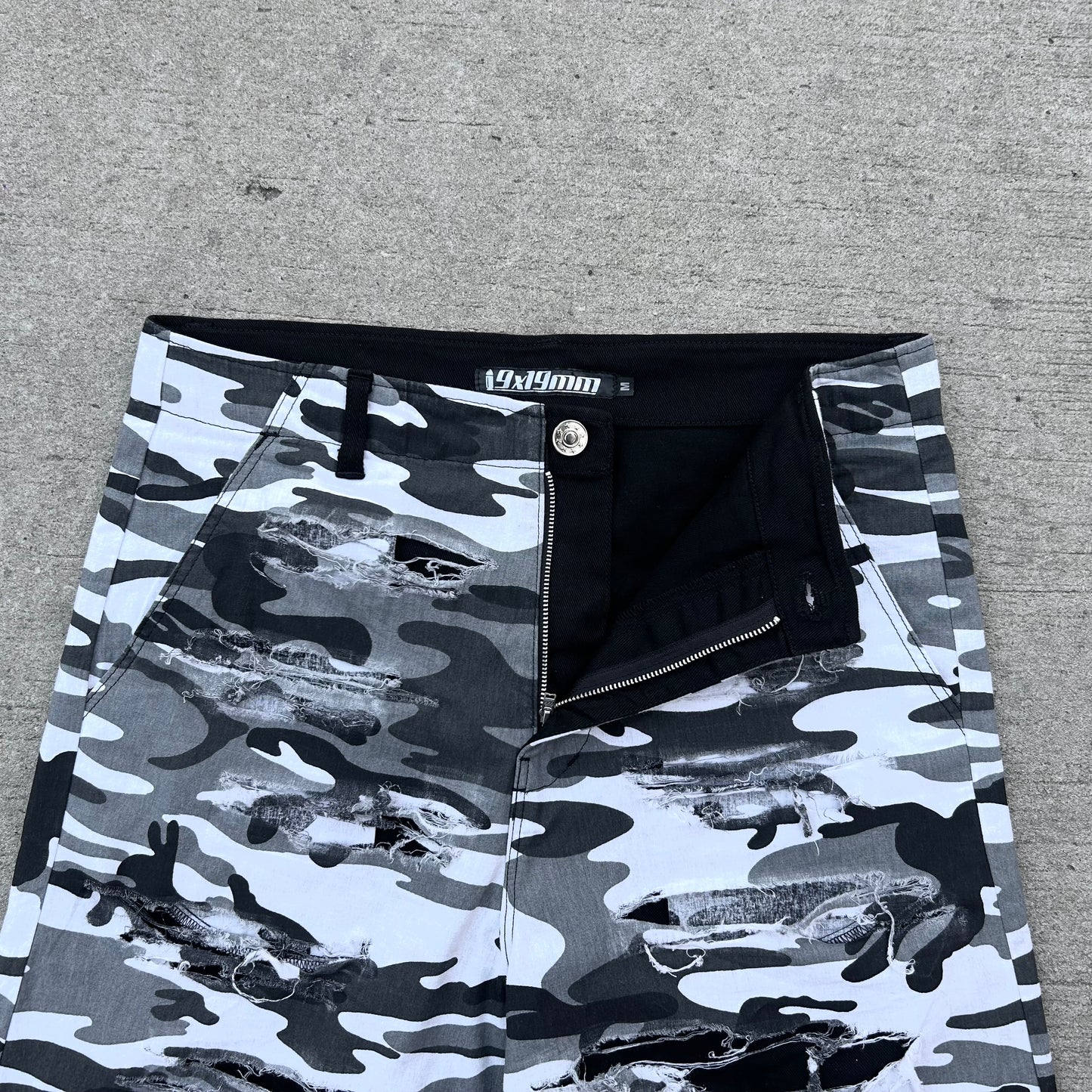 EXHAUSTION SHORTS V2